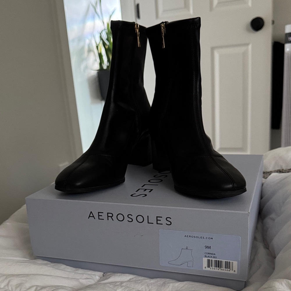 AEROSOLES Black Heeled Boots for Women
